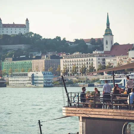 Dunajsky Pivovar Hotel Bratislava