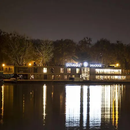 Dunajsky Pivovar 3* Bratislava