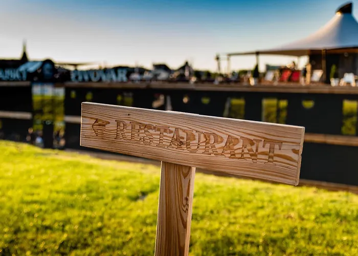 Dunajsky Pivovar Hotell Bratislava