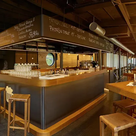 Dunajsky Pivovar Hotell